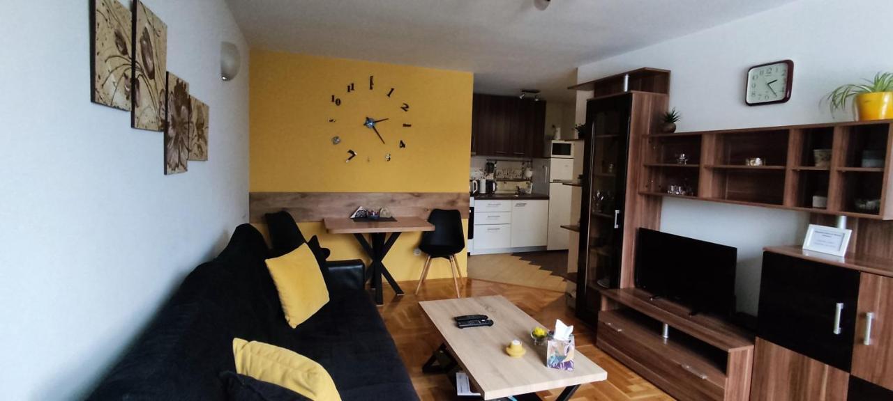 Apartman Relax - Free Public Parking Sarajewo Zewnętrze zdjęcie